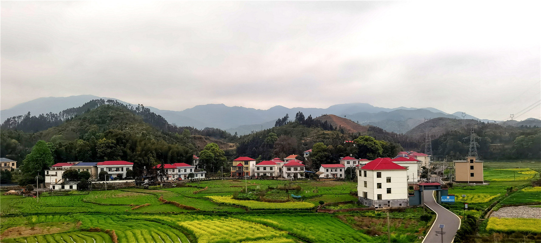 《山村風貌》高健